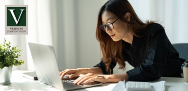 Avoiding Legal Pitfalls: Best Practices in Business Law Photo