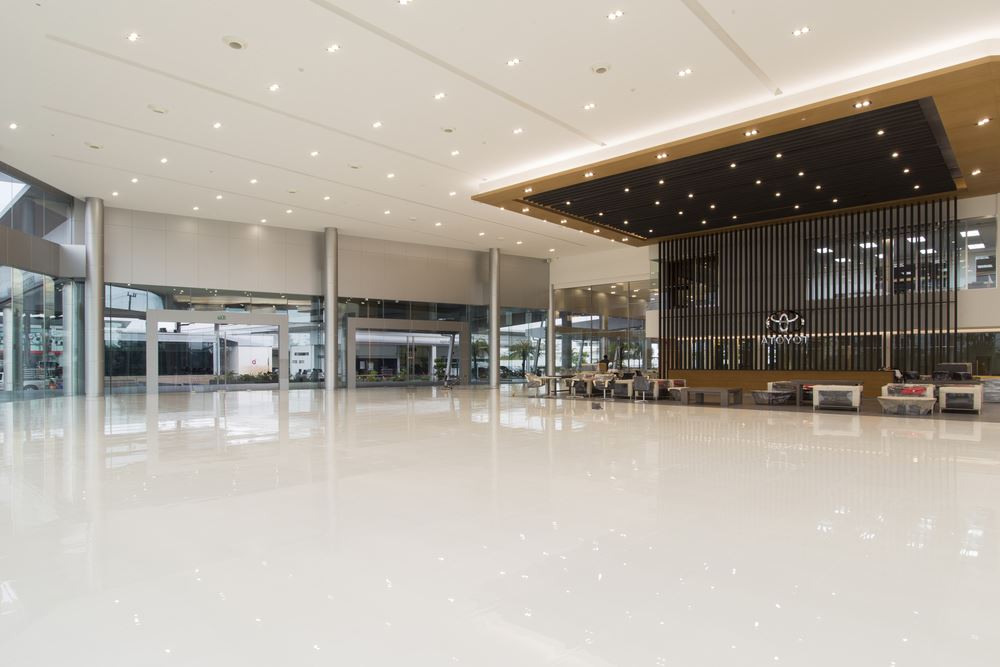 empty mall and stores